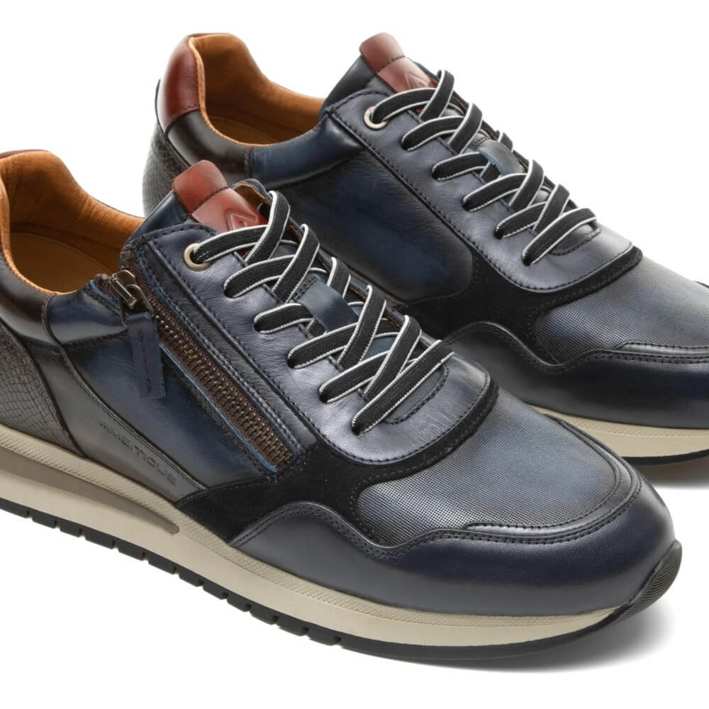 Navy Gents Leather Trainers
