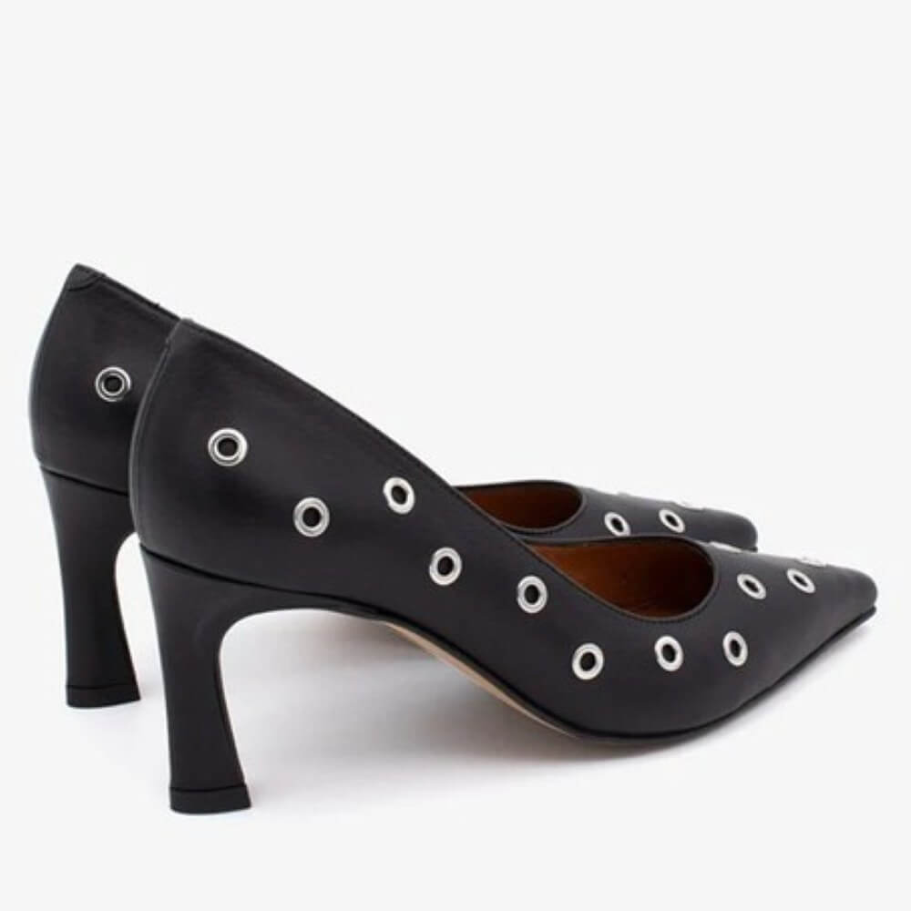 Black high-heeled shoe with sliver eyelet details on a white background Ángel Alarcón Adriene 25557 Leather Court Shoe-BLACK