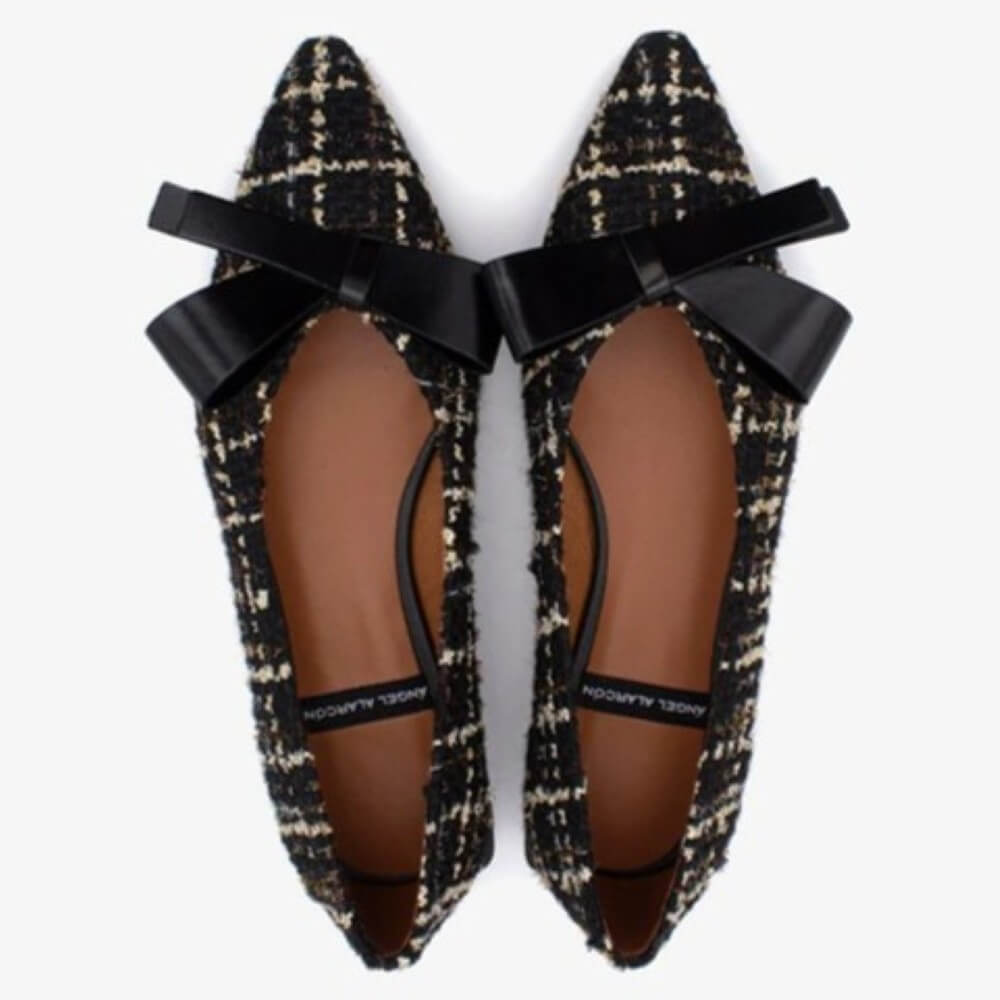Black and white checkered flat shoe with a bow on a white background Ángel Alarcón Alatex 25513 Tweed Shoe-BLACK
