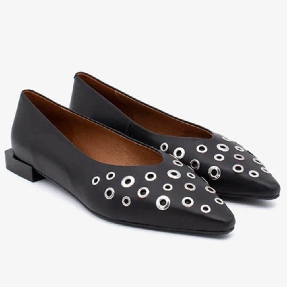 Black pointed-toe flats with silver eyelet details on a white background Ángel Alarcón Sila 25509 Flat Leather shoe-BLACK