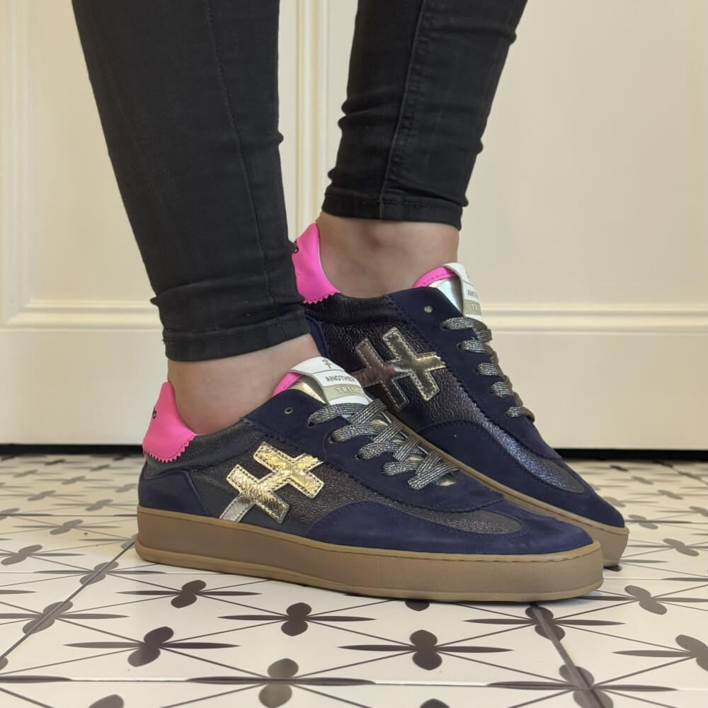 Navy sneakers with gold and pink accents Another Trend Iconic Leather Sneakers A032-Ocean Blue