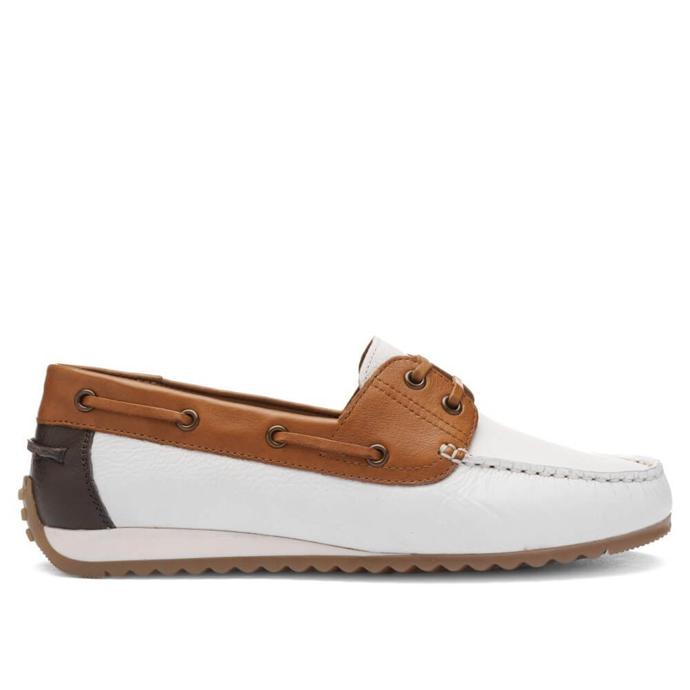 Ara 12-27704 White and brown leather Boat shoe on a white background