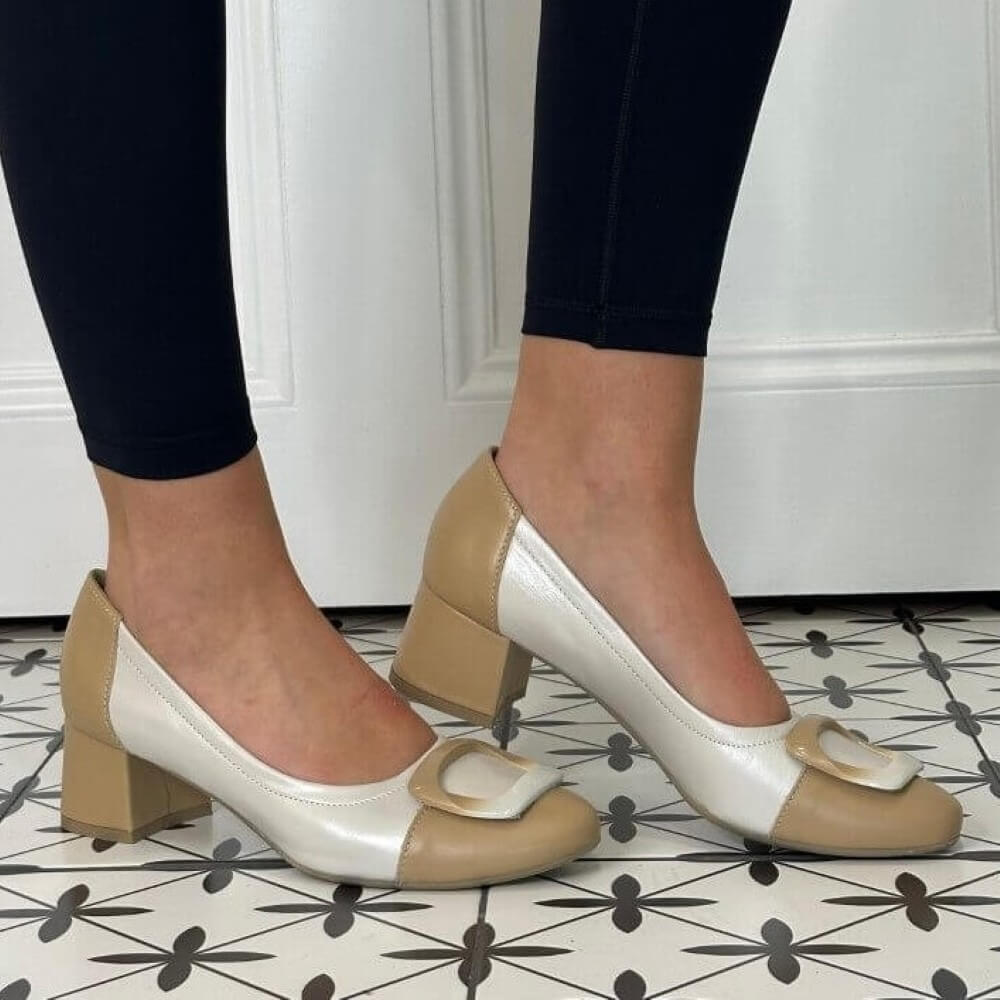 Bioeco Low Court Shoe 6631 Beige & Cream Style 6631 Colour 2380+2170