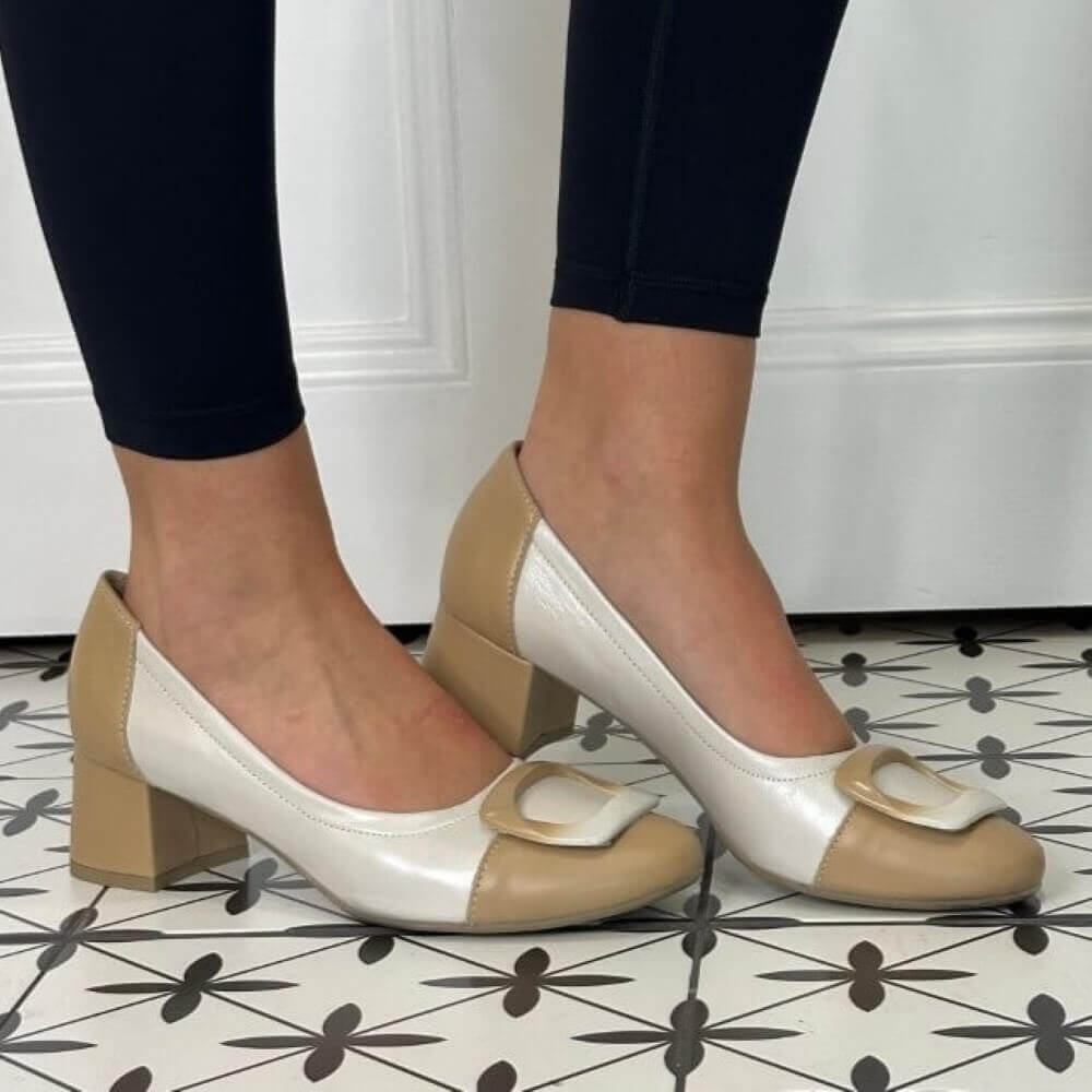 Bioeco Low Court Shoe 6631 Beige & Cream Style 6631 Colour 2380+2170