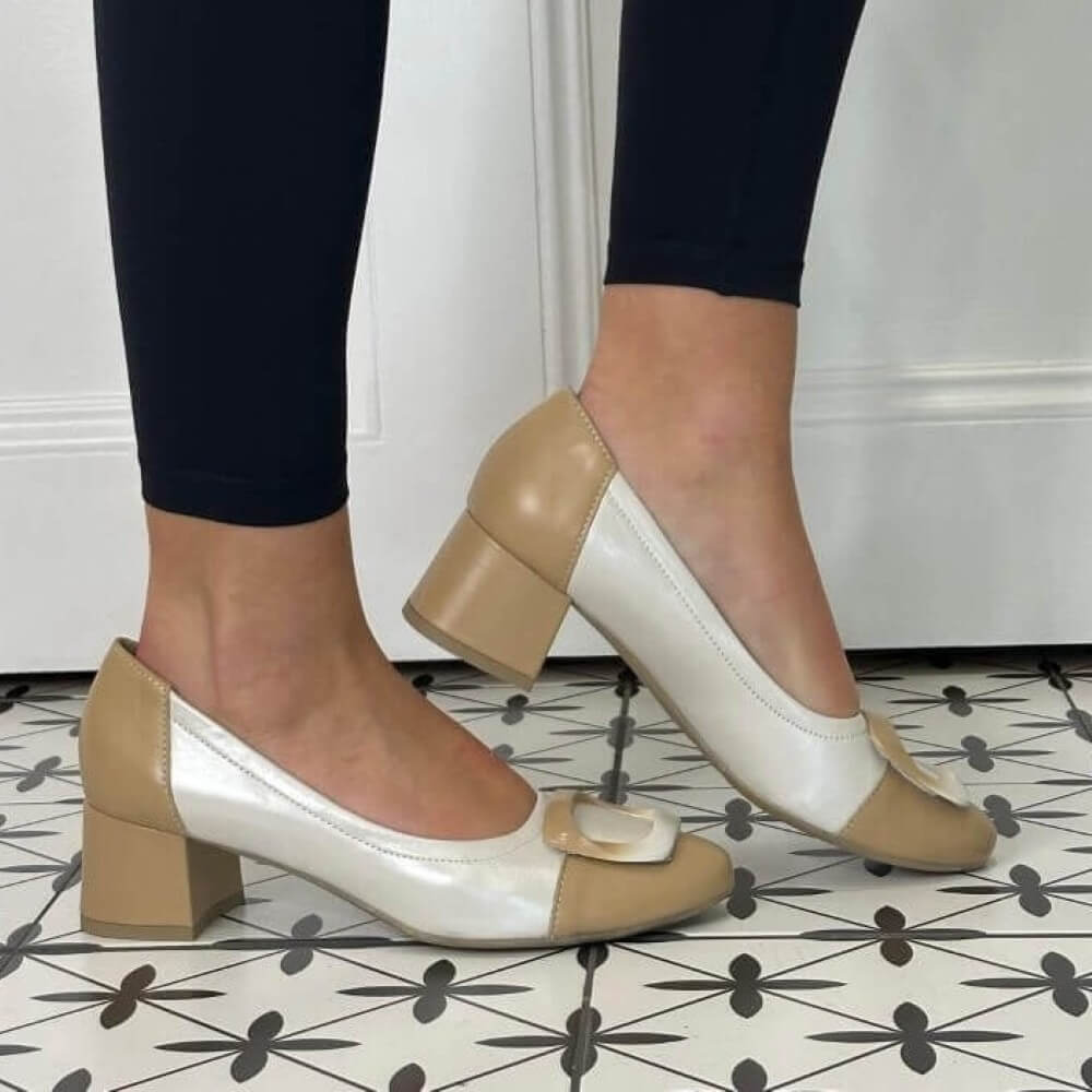 Bioeco Low Court Shoe 6631 Beige & Cream Style 6631 Colour 2380+2170