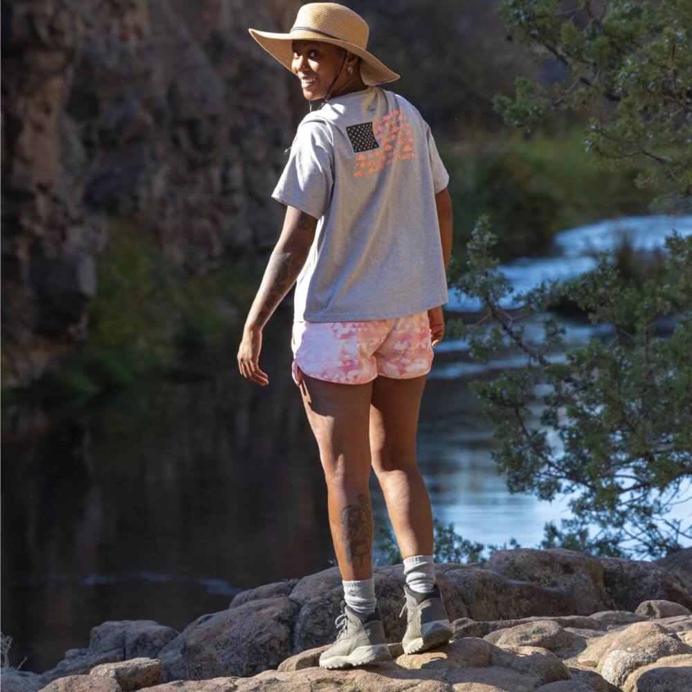 Columbia Women's Newton Ridge™ Plus Waterproof Hiking Boot Quarry Grey, Cool Wave