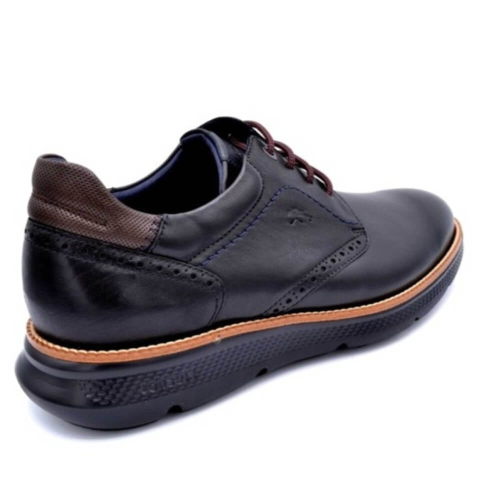 Navy leather shoe with brown accents on a white background Fluchos William Leather Shoe F1351 Navy