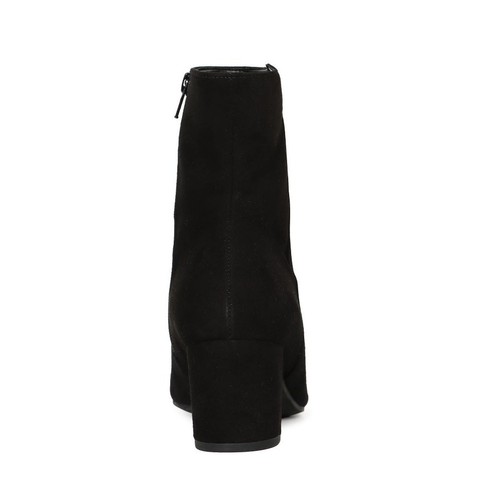 Gabor Dial 8037.04 Black Suede Ankle Boots