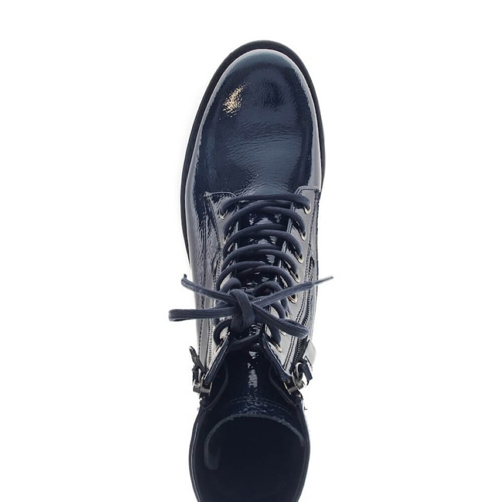 Navy blue patent leather boot with laces and 2 zippers on a white background Gabor Serve Biker Boots 72.785 Navy Patent Leather