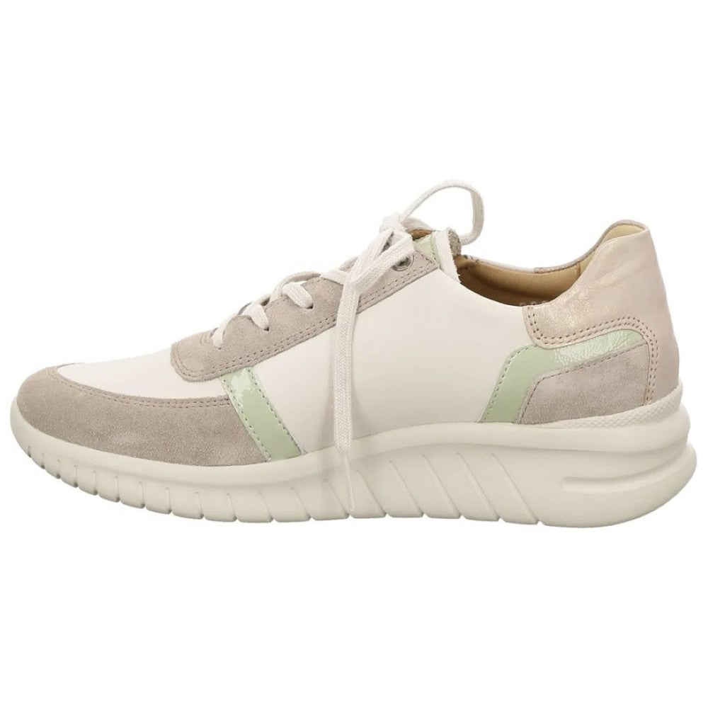White and beige sneaker with green accents on a white background Hartjes Wave 162.2401 Lightweight Leather Lace-up H-Fit Beige