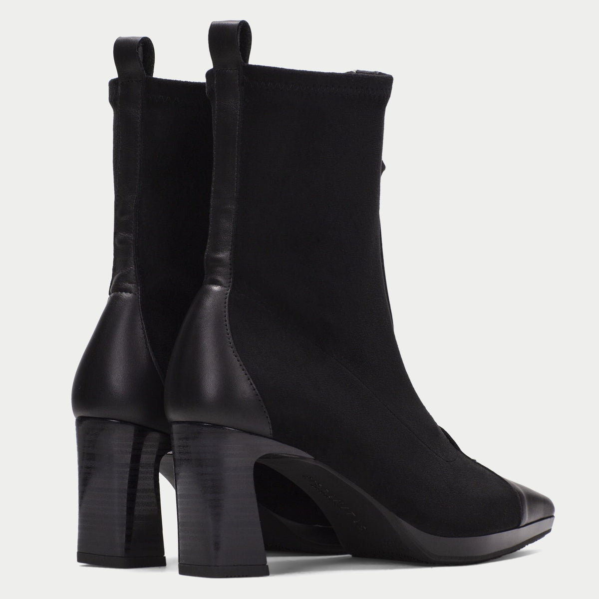 Hispanitas HI265085 Bangkok Black Ankle Boot