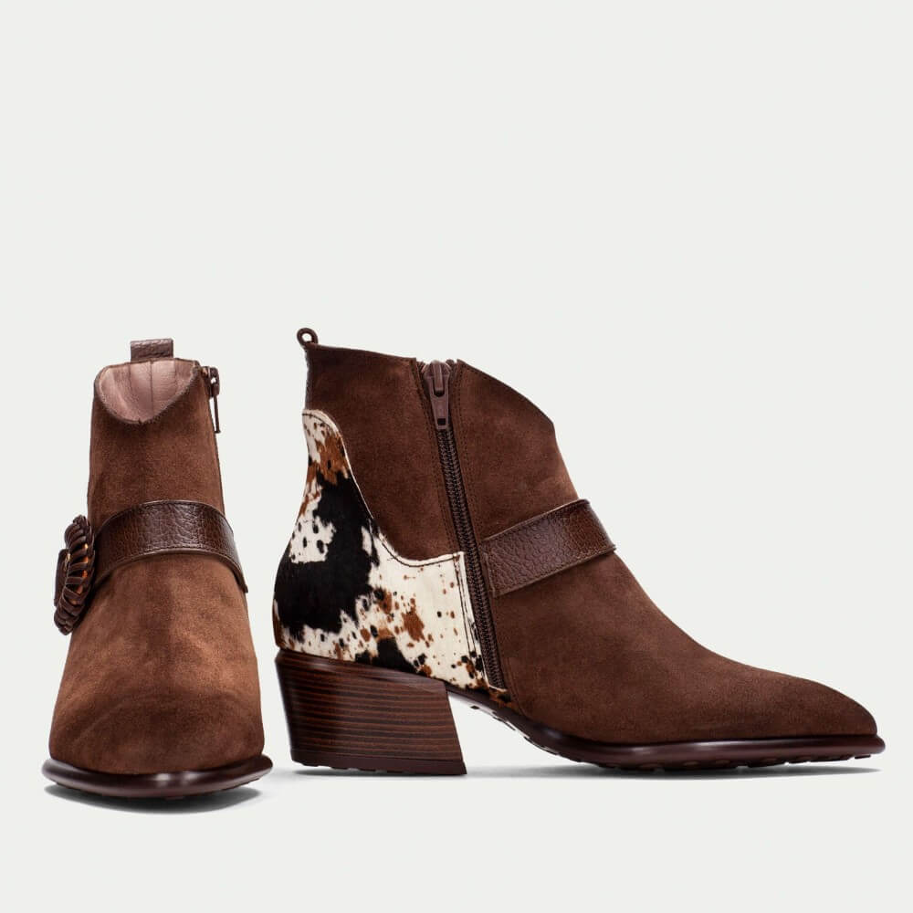 Brown suede ankle boot with cowhide patch and decorative buckle on a white background Hispanitas Verona ZPI254256 boot
