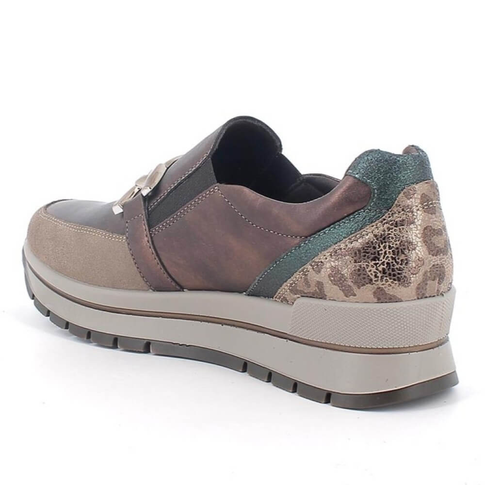 Brown and beige sneaker with patterned side on a white background  Igi & Co. Slip-on Loafer 8676311 Taupe