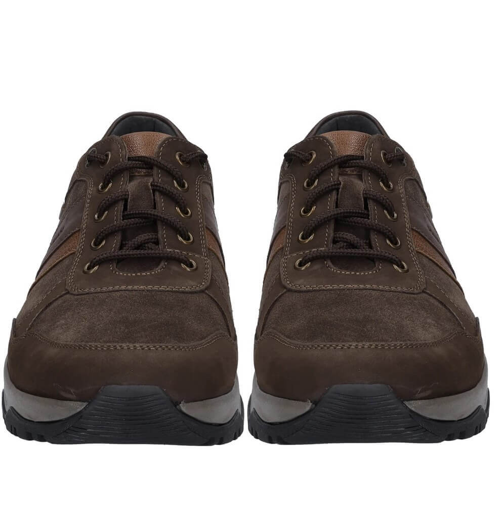 waterproof walking shoe