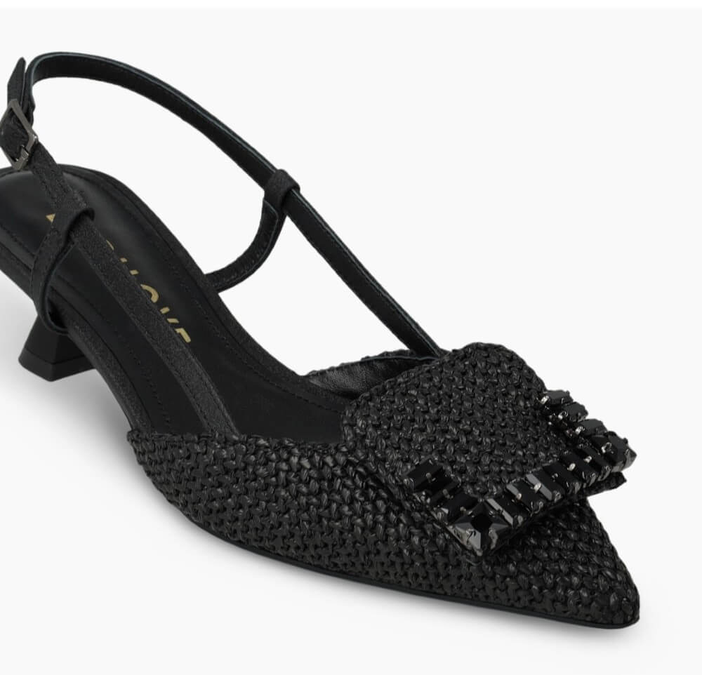 Lodi Raffia Slingbacks DA5502 in raffia-effect textile.