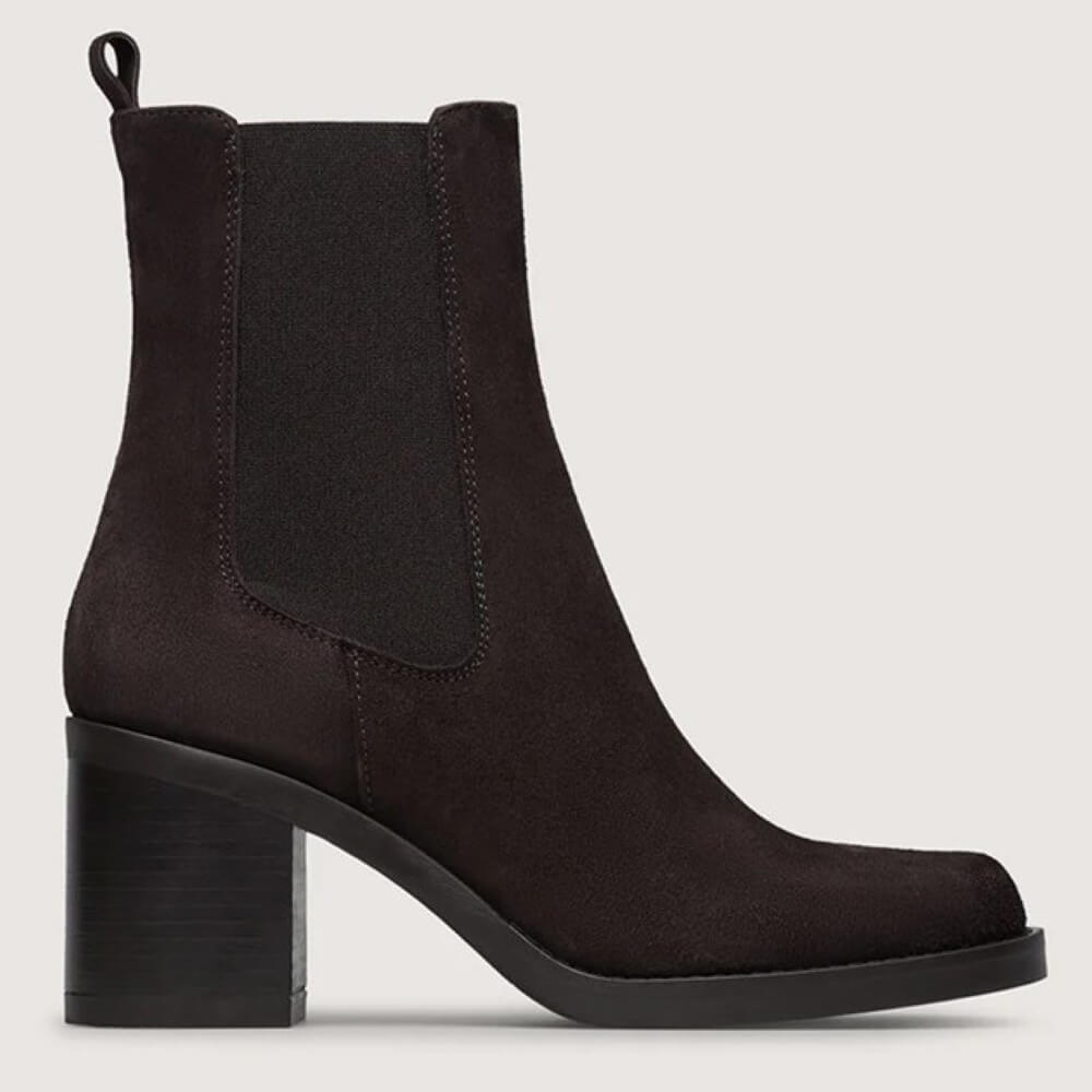 Brown ankle boot with block heel on a light grey background Marco Moreo