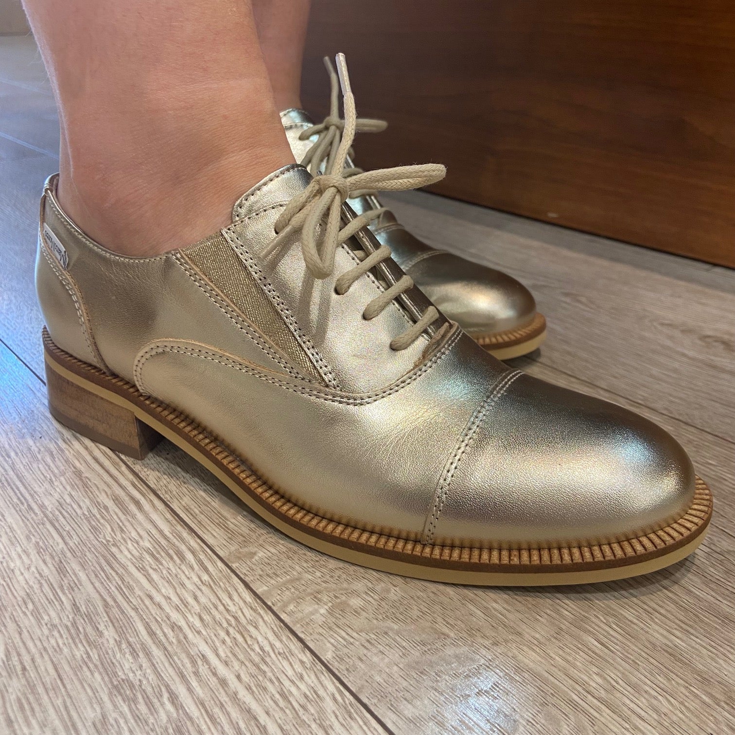 Marco Moreo Laced Shoe E4182-GOLD