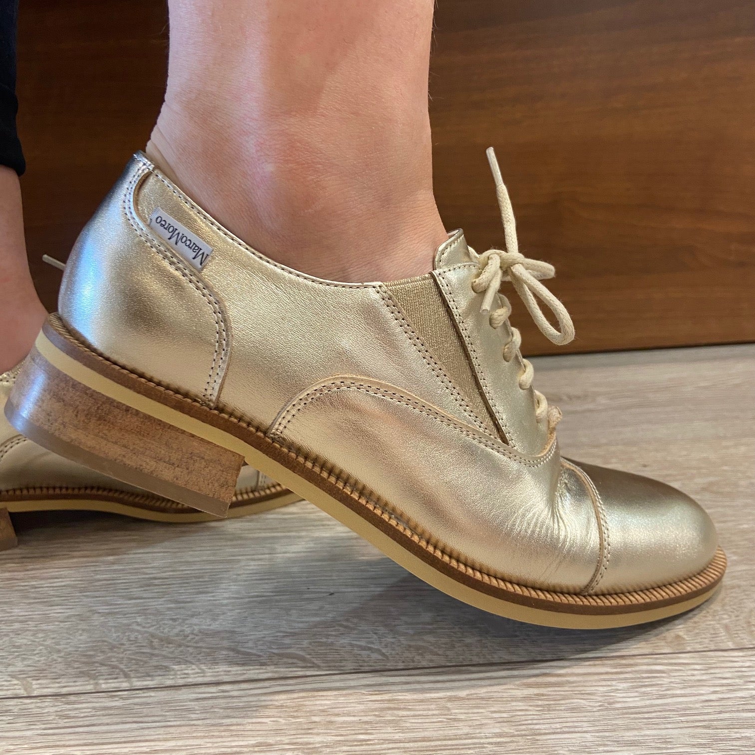 Marco Moreo Laced Shoe E4182-GOLD