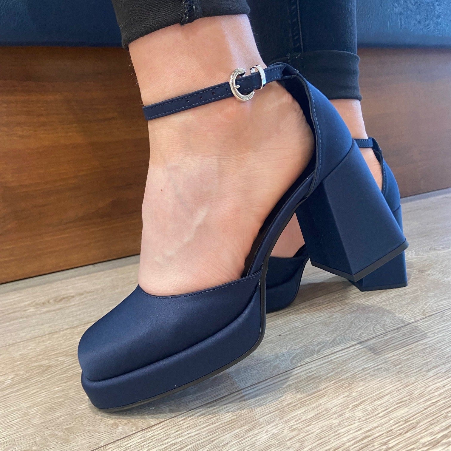 Marco Moreo Shirley Geneva D3201-NAVY