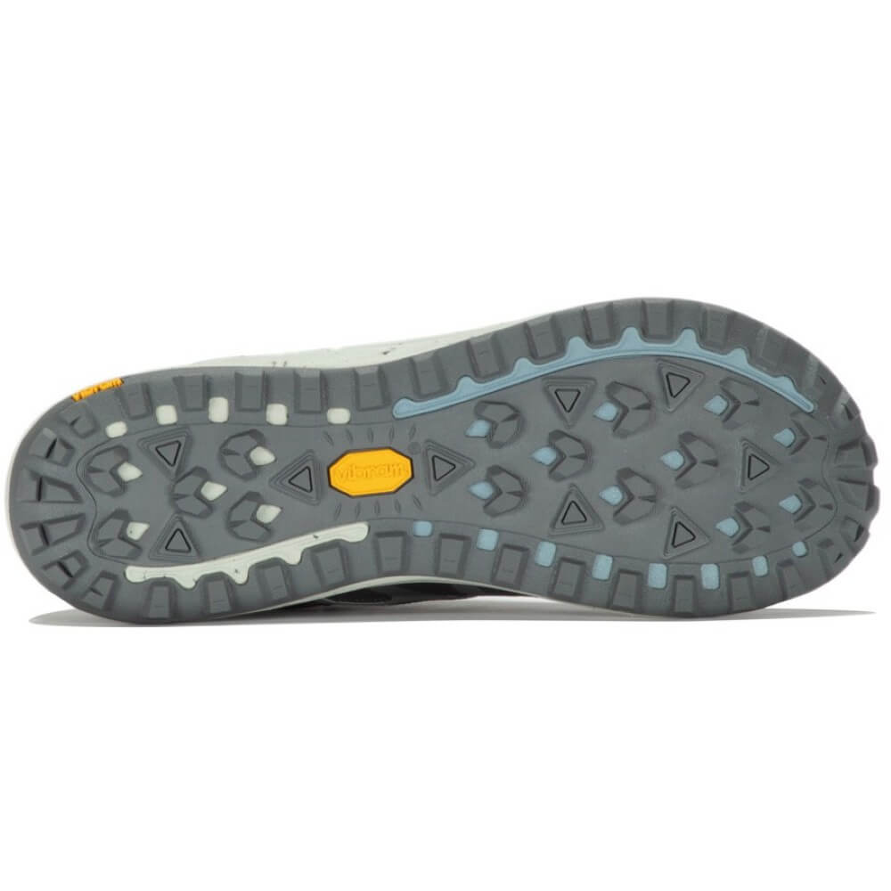 Gray Merrell hiking shoe with GORE-TEX logo on a white background Merrell Antora 3 GORE-TEX Gris Moyen Grey