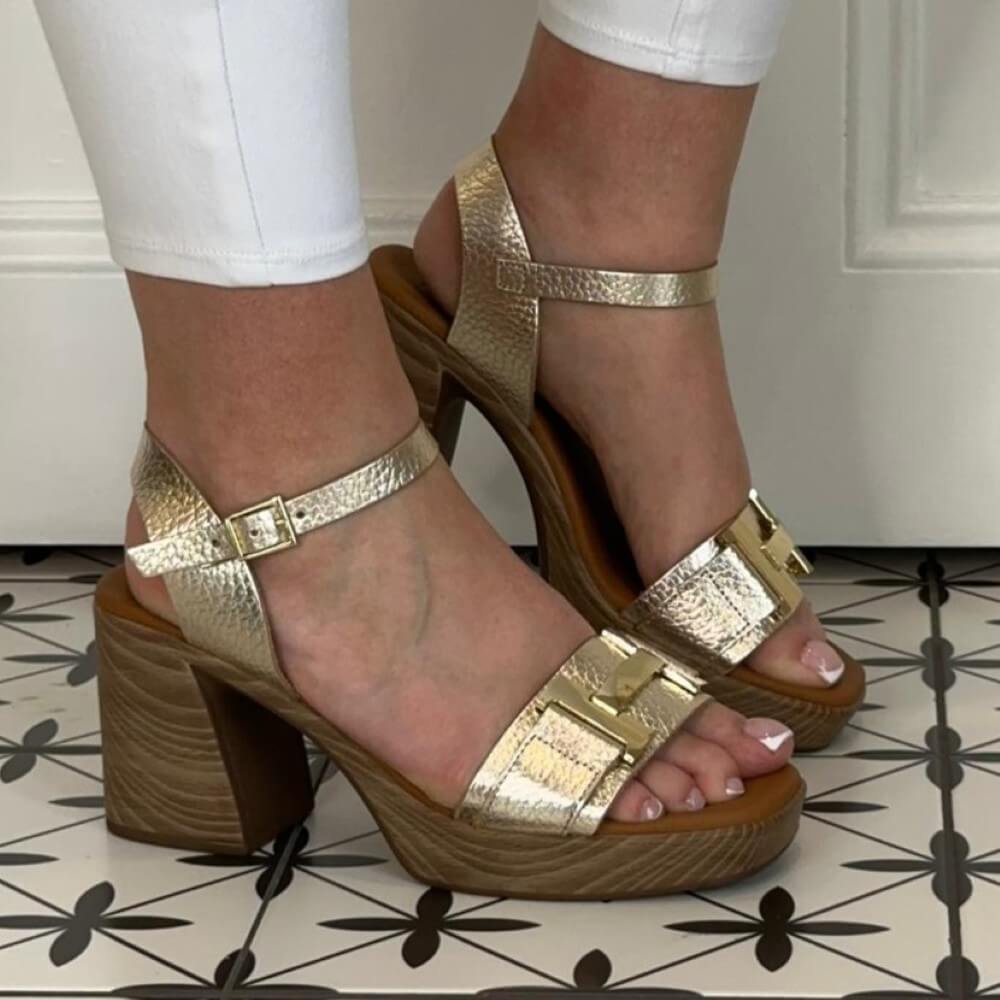 Oh My Sandals 5636 Champagne Gold Leather