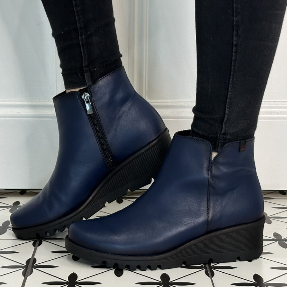 PEPE SAENZ 20870 Navy Leather Wedge Boots