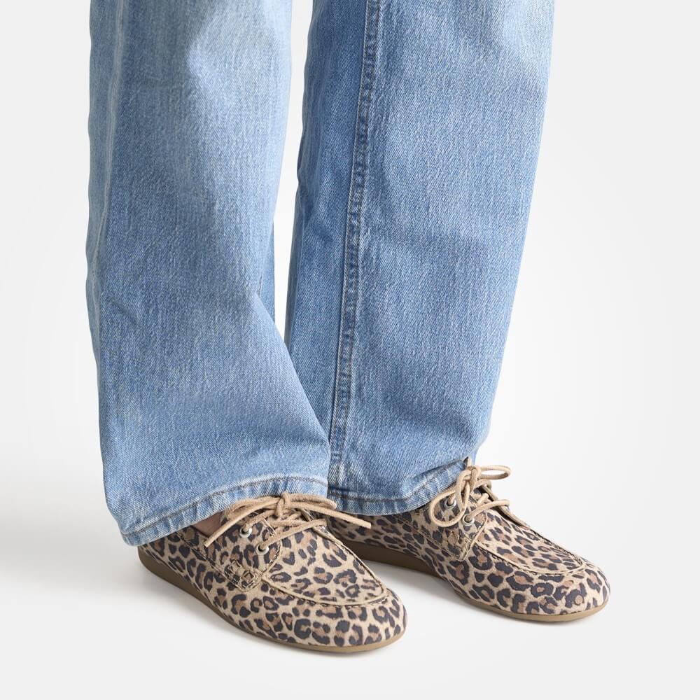 Paul Green 1136 Moccasin Boat Shoes Leopard Print