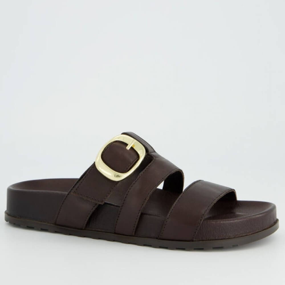 Paul Green 6171 Brown sandal with a gold buckle on a light grey background