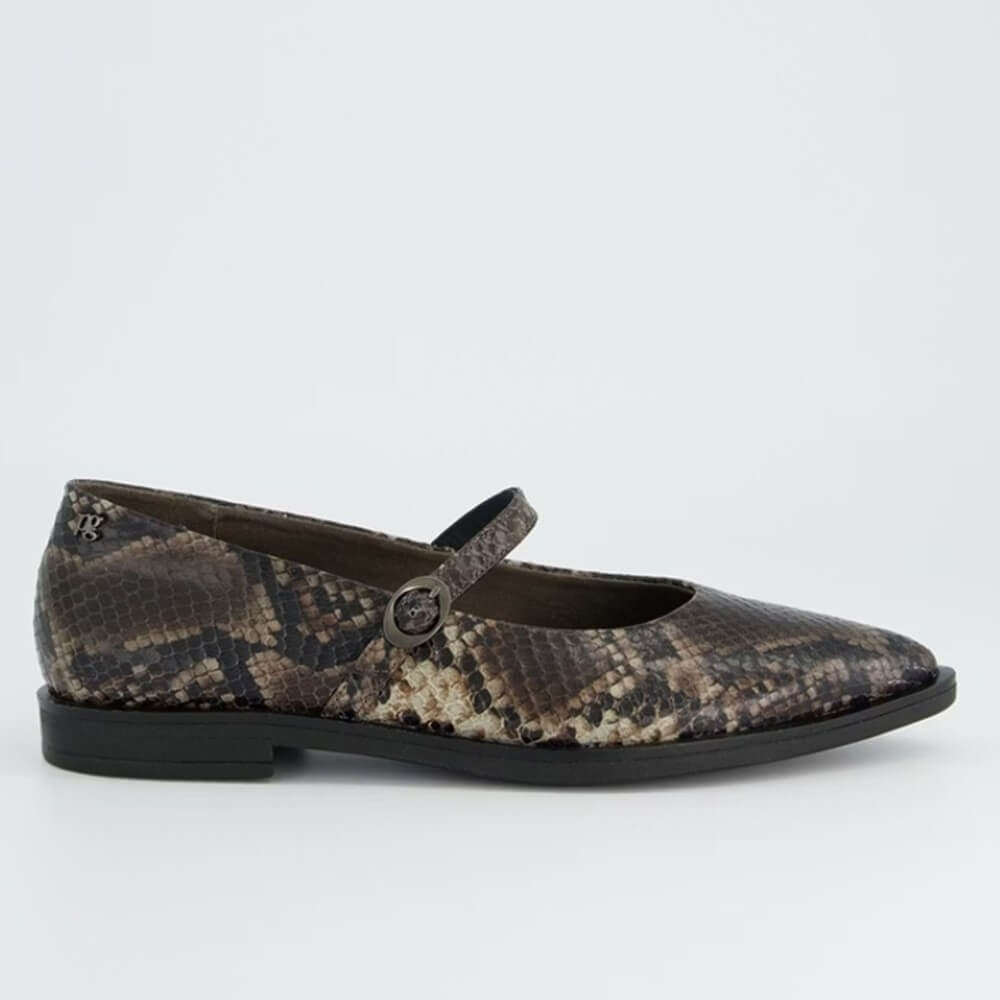 Paul Green 1127 Mary Jane Boa Snake. Gray snake print flats worn with black leggings.
