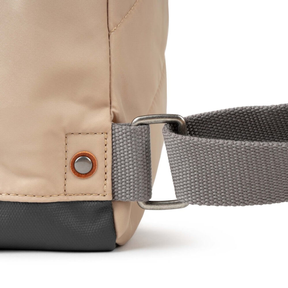 Roka Bantry B Backpack Small-SAND
