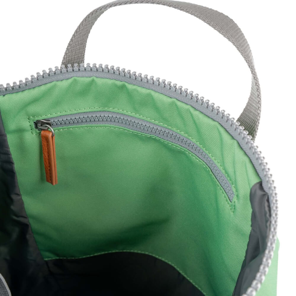 Roka Finchley A Large Canvas-PEPPERMINT