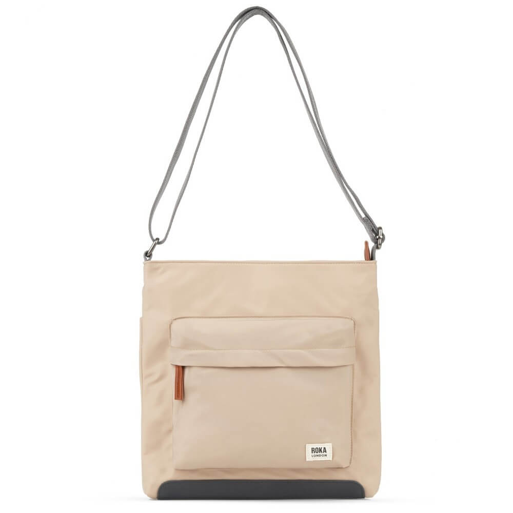 ROKA KENNINGTON SUSTAINABLE CROSSBODY -SAND