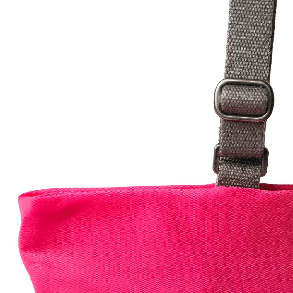 ROKA TRAFALGAR TOTE Sparkling Cosmo Pink