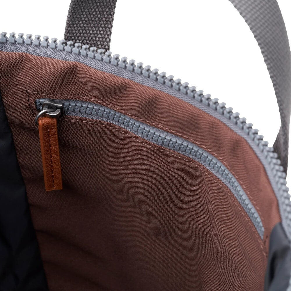 Roka Finchley A Backpack in Coco Brown