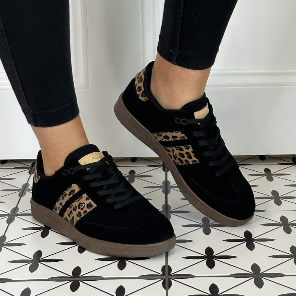 Black sneakers with leopard print accents Teddy Smith Sneakers 120233 Black & Leopard Print