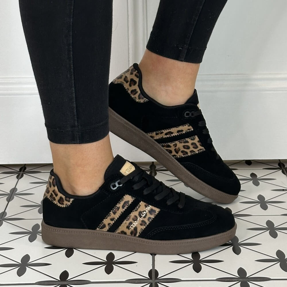 Black sneakers with leopard print accents Teddy Smith Sneakers 120233 Black & Leopard Print