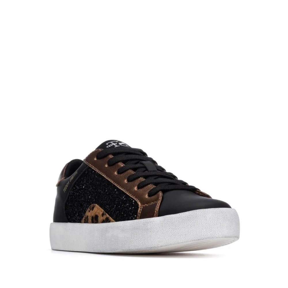 Black and brown sneaker with white sole on a white background Teddy Smith Trainer 120255 Black & Bronze
