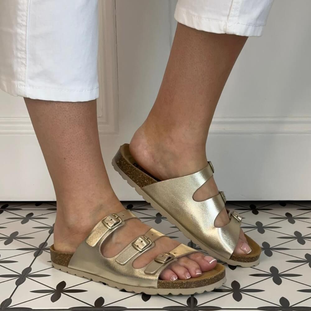 Toni Pons GIEN-VQ 3 Buckle Platinum Leather Sandal