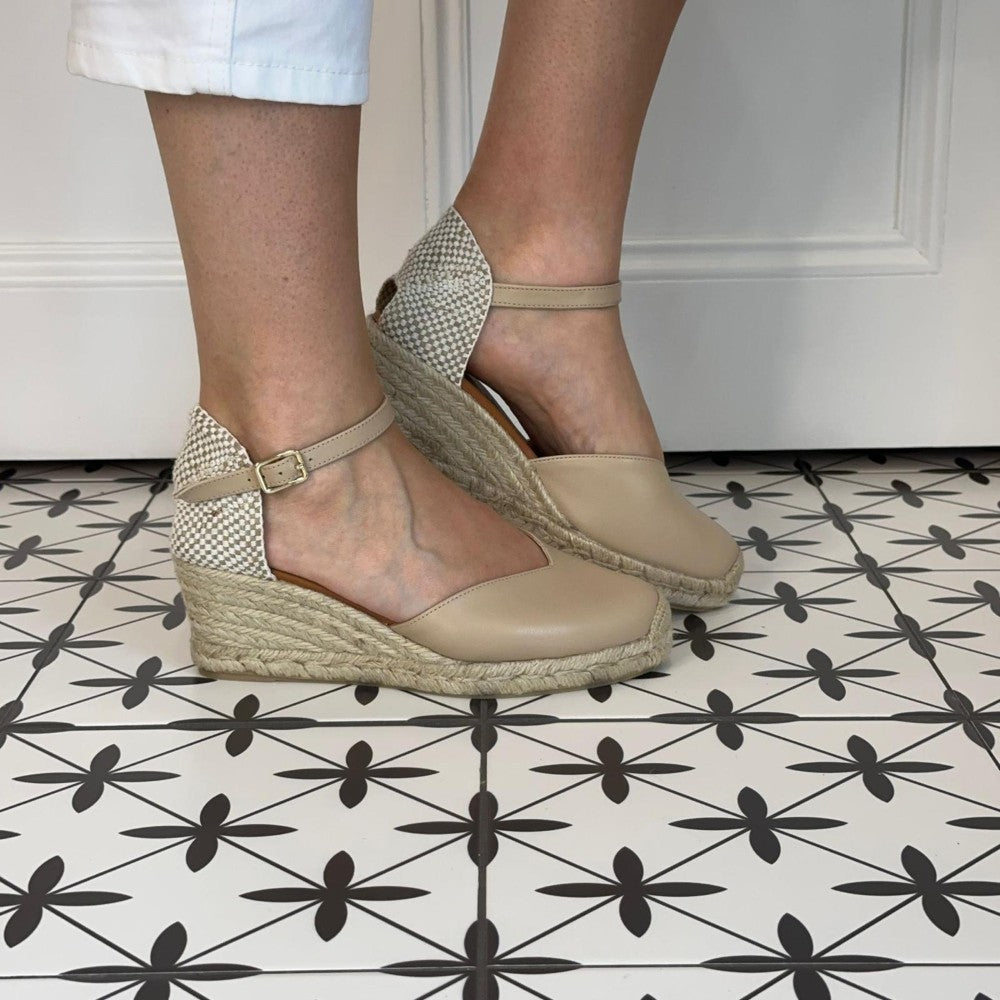 Toni Pons GONIA Sandals Camel Suede
