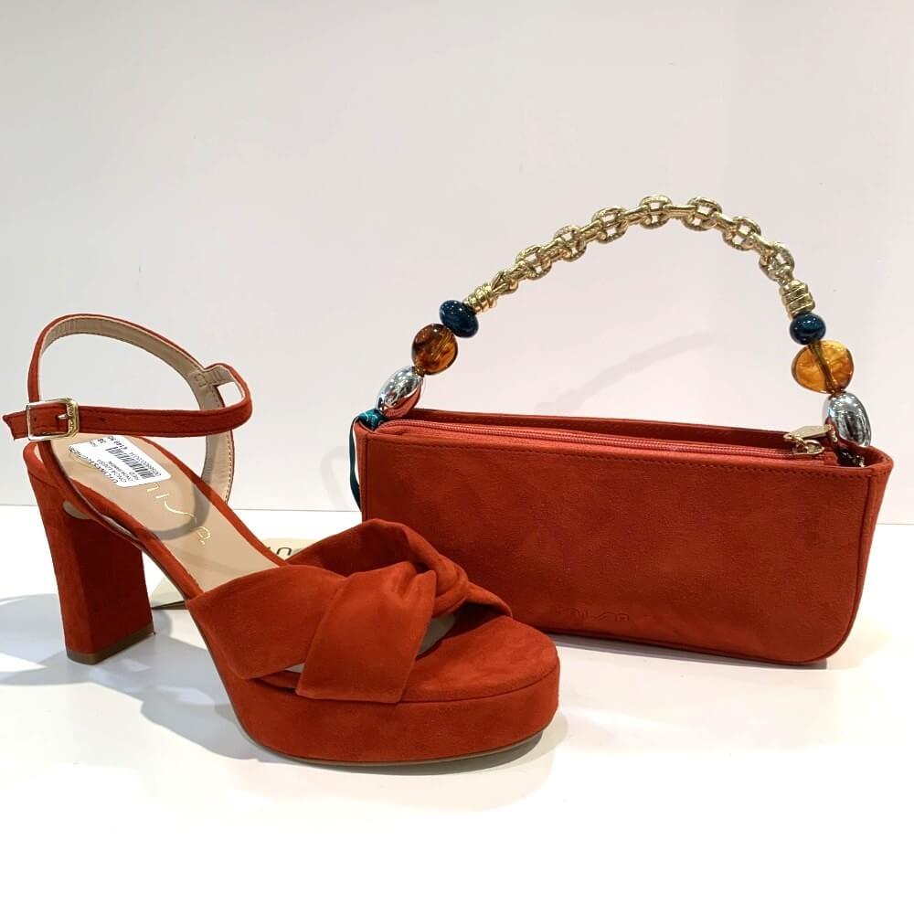 Unisa ZBowen Suede Handbag-RED