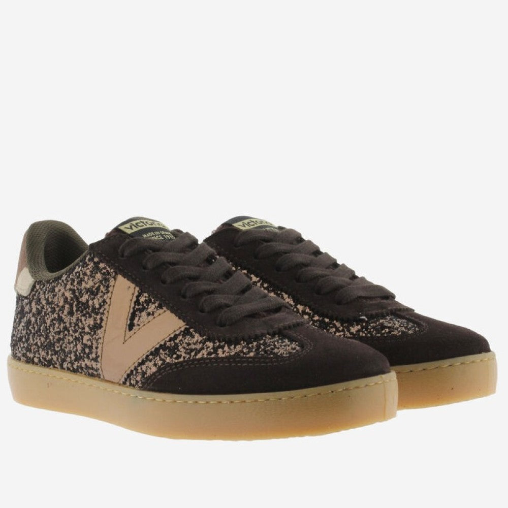 A pair of Victoria sneakers in black and beige speckled canvas and suede, featuring a beige V logo and a gum sole, shown against a plain white background.
