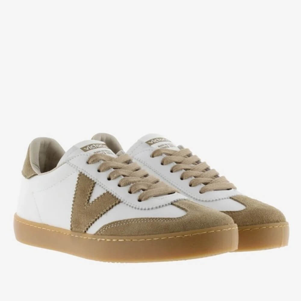 White and beige sneaker on a gum sole Victoria Berlin Sneakers 1126207-BEIGE