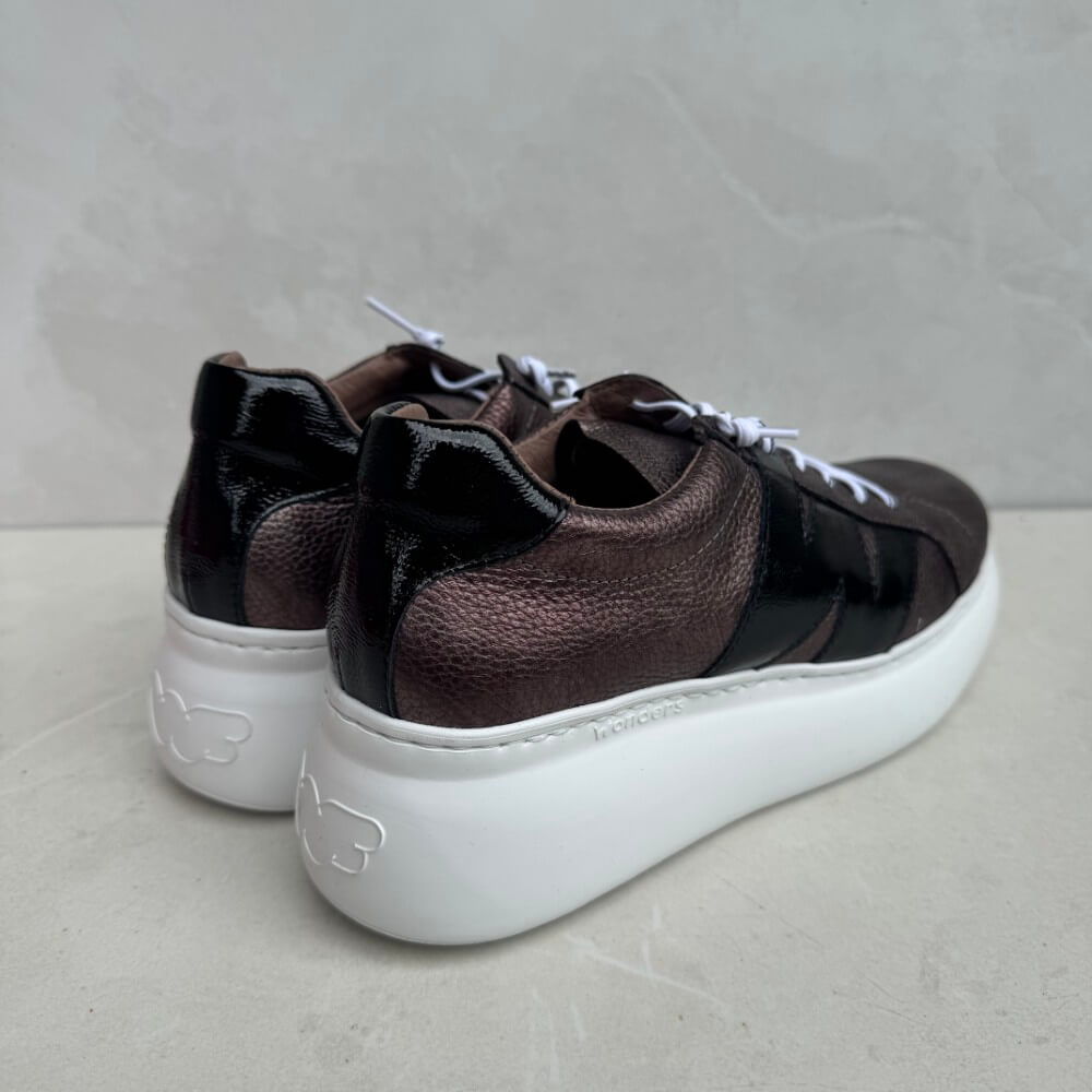 Brown and black sneakers with white sole Wonders Ellen Dorita Trainer A-2660-PLOMO