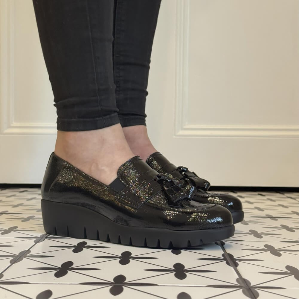 Black loafers worn with black pants Black loafers with tassels Wonders Fly 42 Leather Wedge C-33342-BLACK