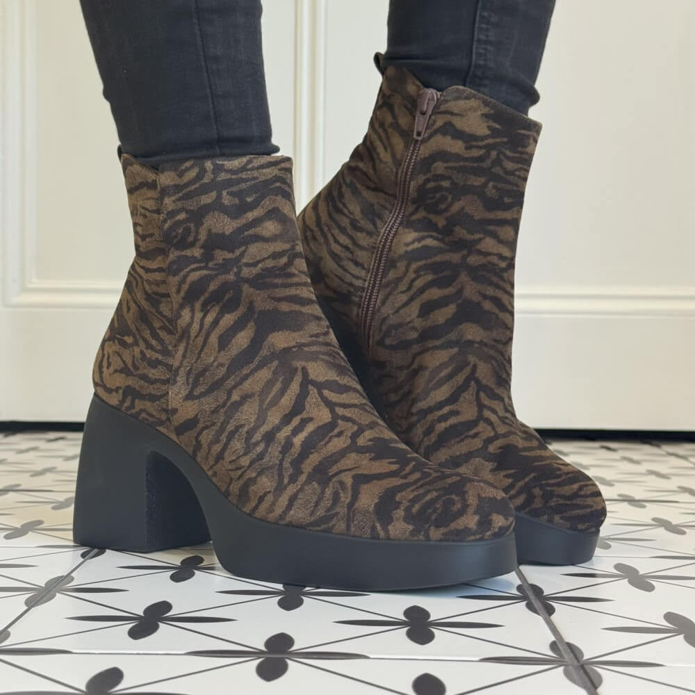 Brown zebra-patterned ankle boot Wonders Lady 81 Leather Ankle Boot H-4981-ZEBRA