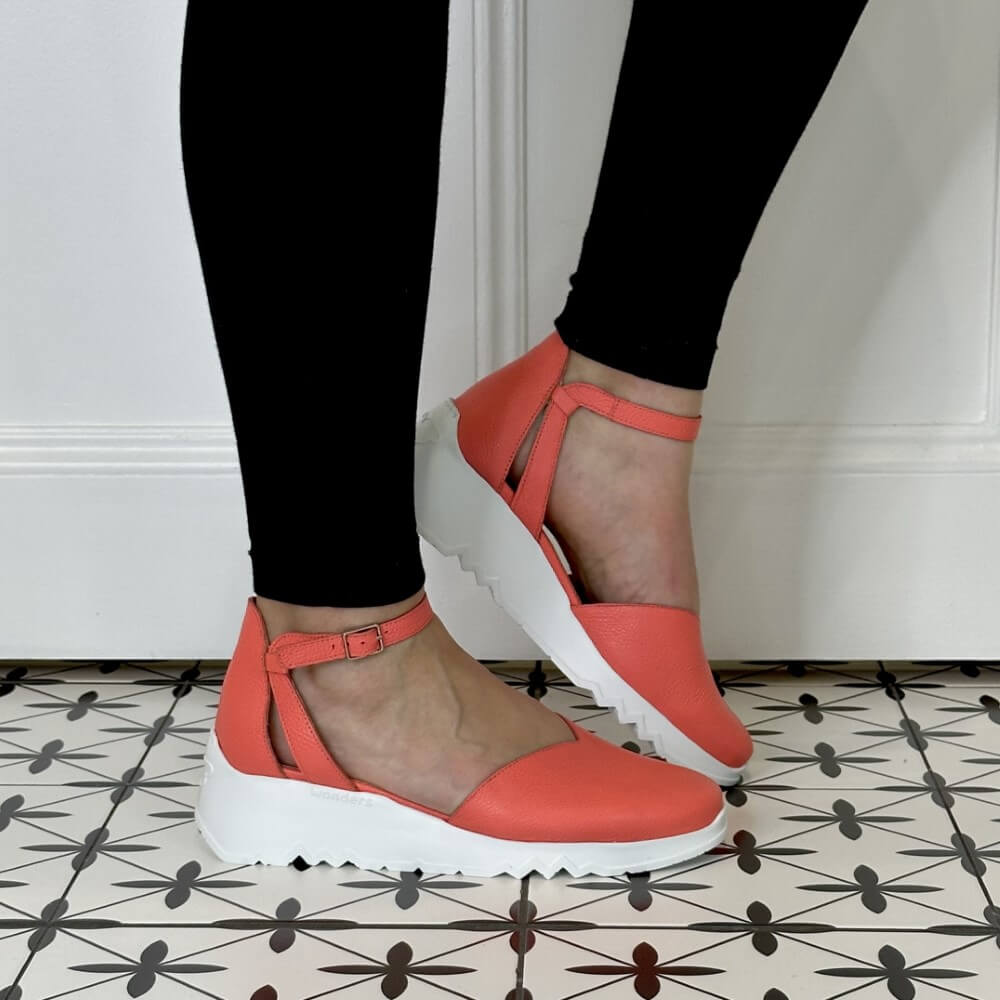 Wonders Low Wedge Sandal Selfie E-6703