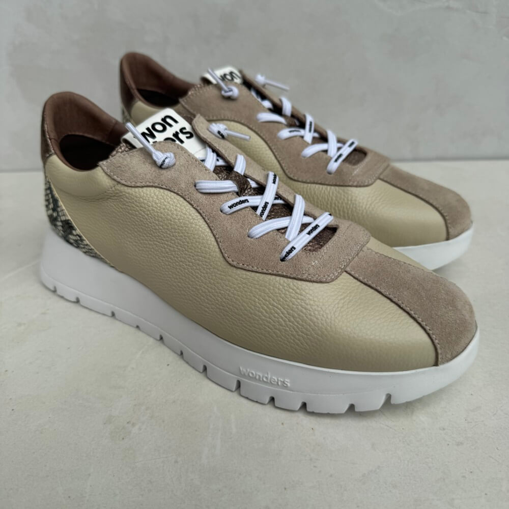 Beige sneakers with snake print accents Wonders Odisei 95 Leather Trainers A-2495-BEIGE