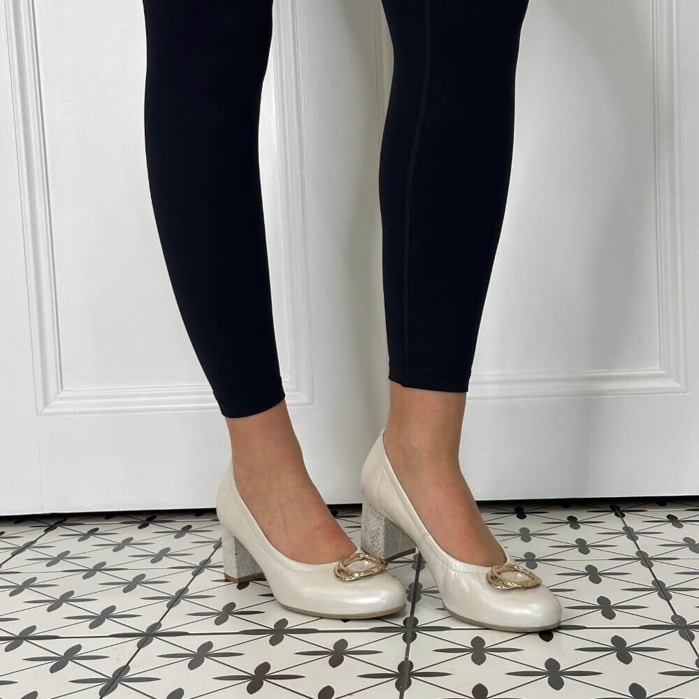 Bioeco 6736 H Fit Court Shoe-PEARL