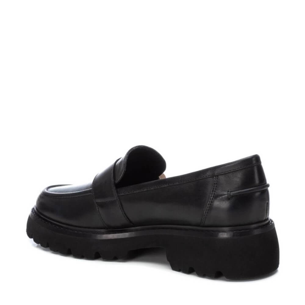 Carmela 161907 Leather Loafer-BLACK