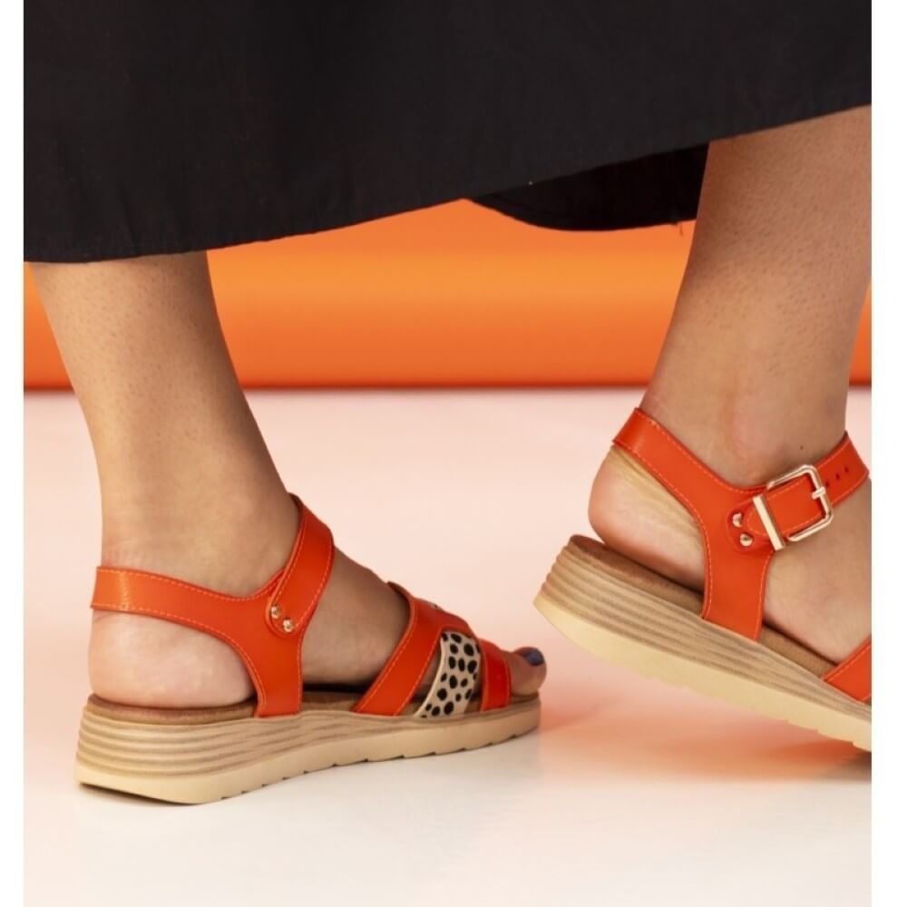 Lunar Carla Sandals-ORANGE